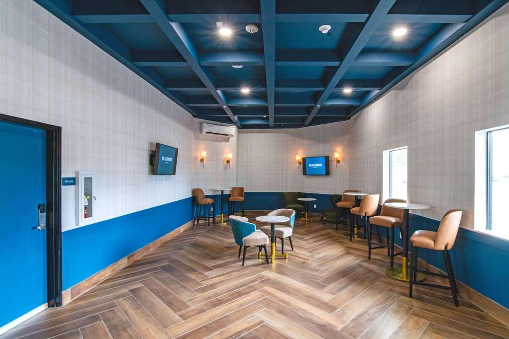 The Ellsworth Hotel, Ascend Hotel Collection Уилямс Ресторант снимка
